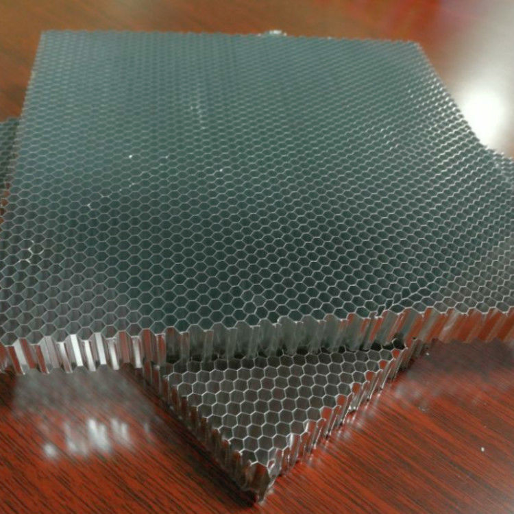 Außender fassaden-AA5052 Aluminiumaluminiumbienenwaben-Masche bienenwaben-Gitter-des Kern-10mm