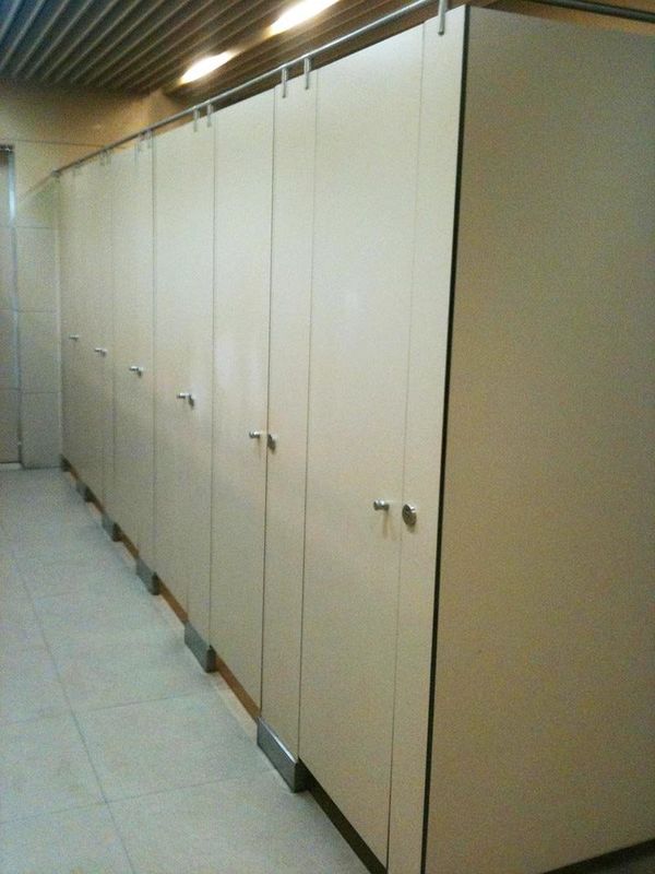 Aluminiumwabenkern der wasserdichten 25mm Toiletten-Trennwand für Tür